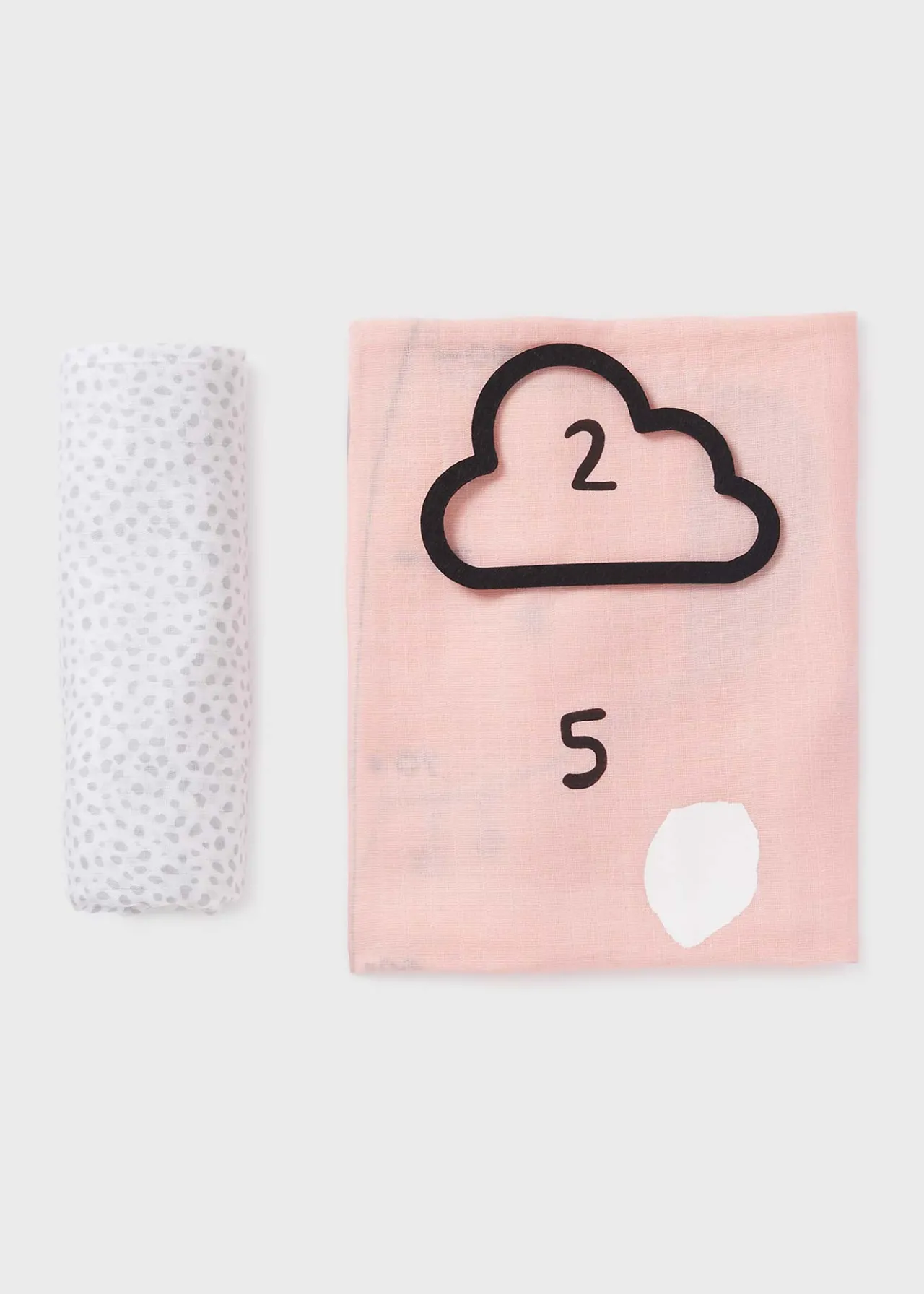 Mayoral Set of 2 baby gauze with measuring accessory